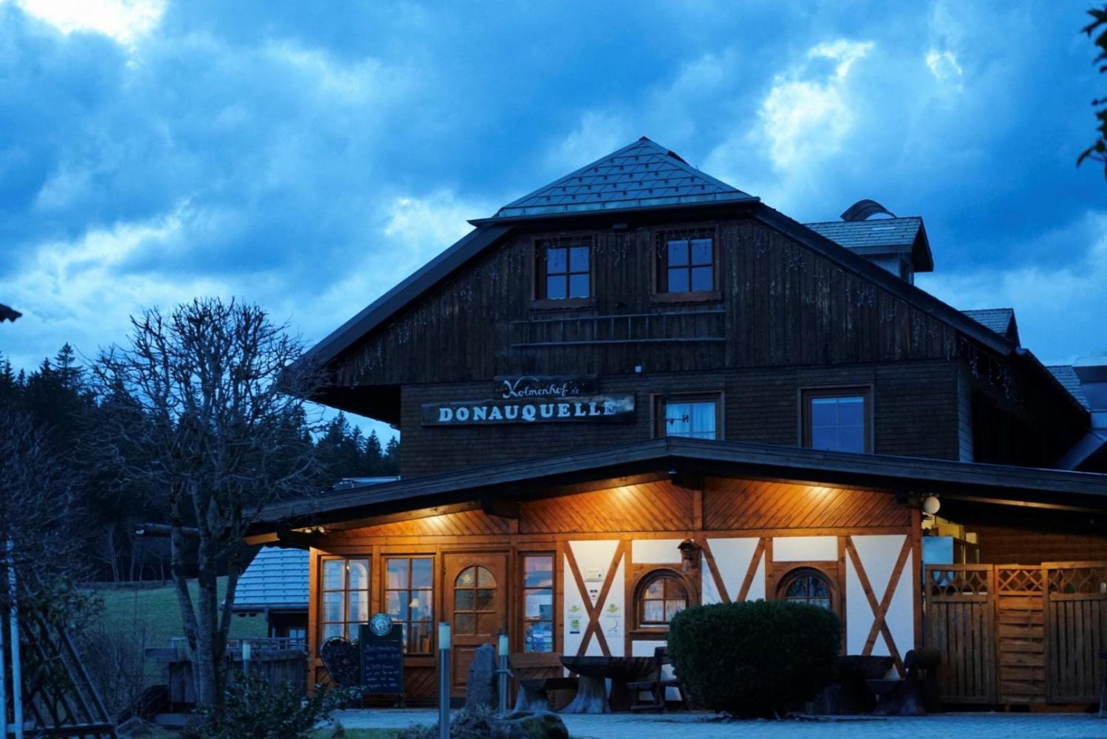 פורטוואנגן Hoehengasthaus Kolmenhof An Der Donauquelle מראה חיצוני תמונה